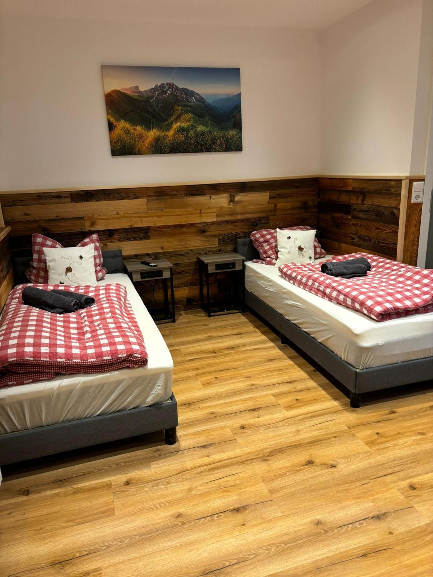 Hotel Waldhorn Stuttgart Ngoại thất bức ảnh