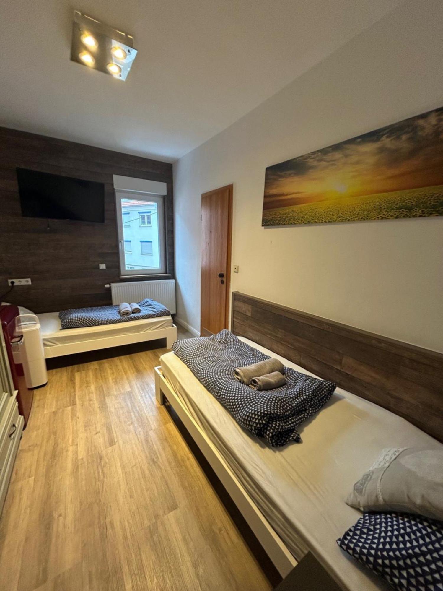Hotel Waldhorn Stuttgart Ngoại thất bức ảnh